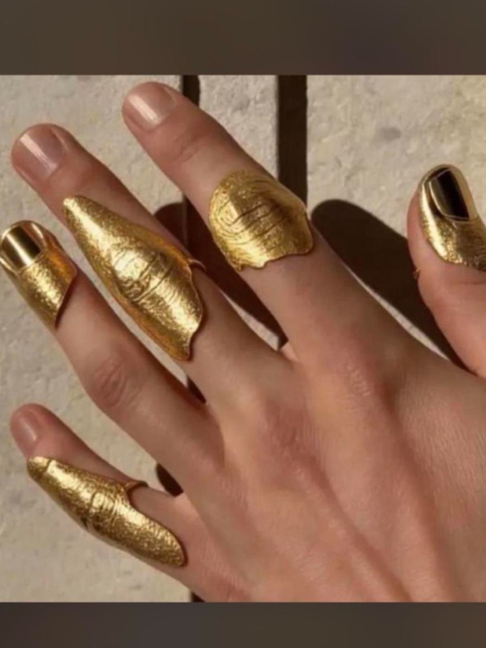 Schiaparelli Gold Metallic Finger Caps Accessory Set - Picture 2 of 2